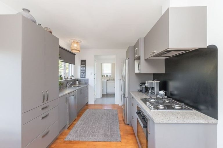 Photo of property in 24 Macdonald Road, Glenview, Hamilton, 3206