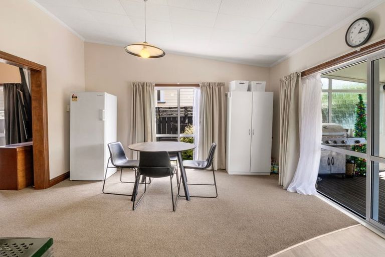 Photo of property in 102 Gonville Avenue, Gonville, Whanganui, 4501