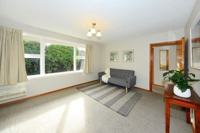 Photo of property in 2/6 Pulford Place, Ilam, Christchurch, 8041