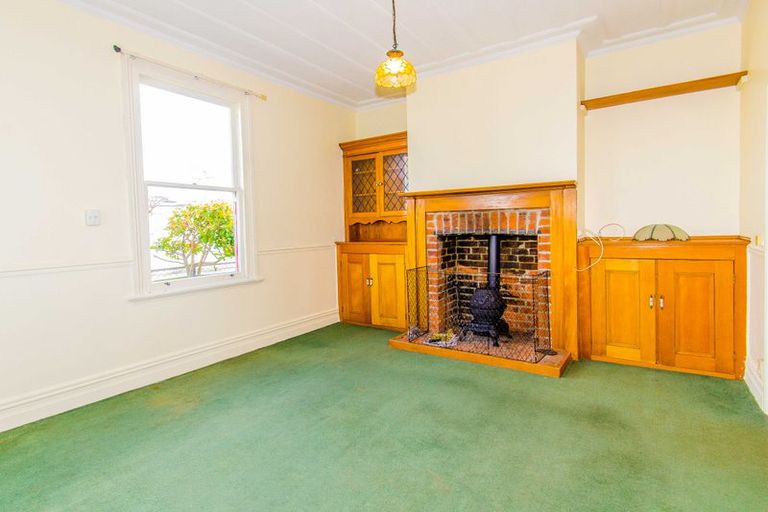 Photo of property in 93 Oxford Street, South Dunedin, Dunedin, 9012