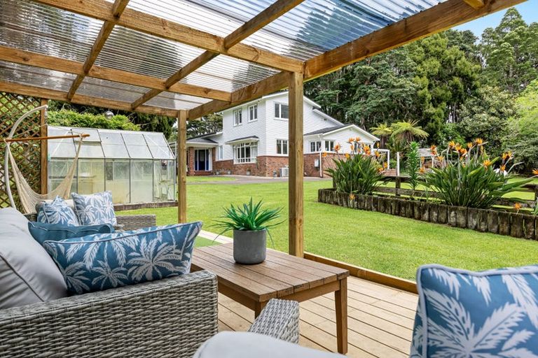 Photo of property in 1174 Kahikatea Flat Road, Waitoki, Kaukapakapa, 0871
