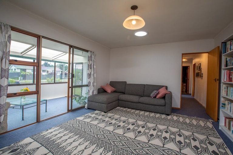 Photo of property in 96b Belvedere Avenue, Waikanae, 5036