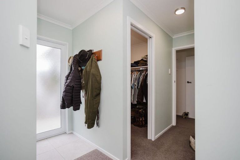 Photo of property in 14 Aerodrome Road, Dannevirke, 4972