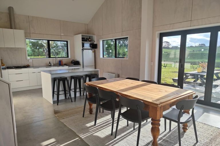 Photo of property in 378 Hursthouse Road, Tarurutangi, Inglewood, 4389