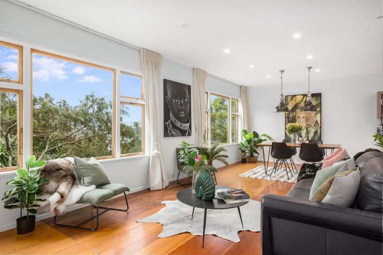 Photo of property in 100 Farnham Street, Mornington, Wellington, 6021