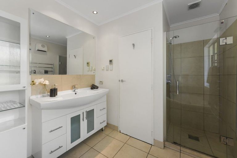Photo of property in 13 Rajkot Terrace, Broadmeadows, Wellington, 6035