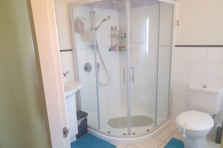 Photo of property in 25b The Quadrant, Miramar, Wellington, 6022