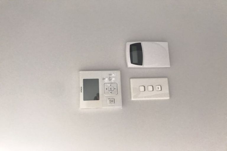 Photo of property in 32 Roxborough Place, East Tamaki Heights, Auckland, 2016