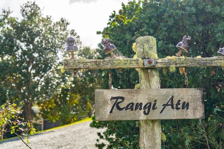 Photo of property in 158 Rangiora Road, Kaiwaka, 0573