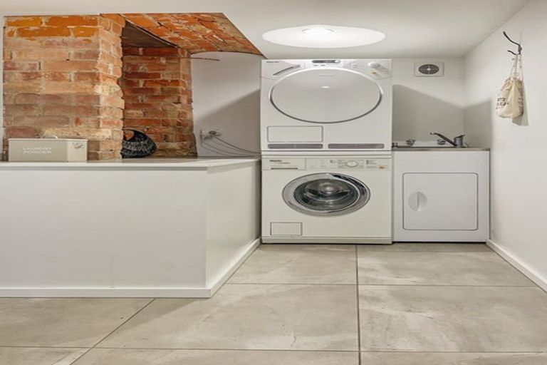 Photo of property in 123 Crummer Road, Grey Lynn, Auckland, 1021