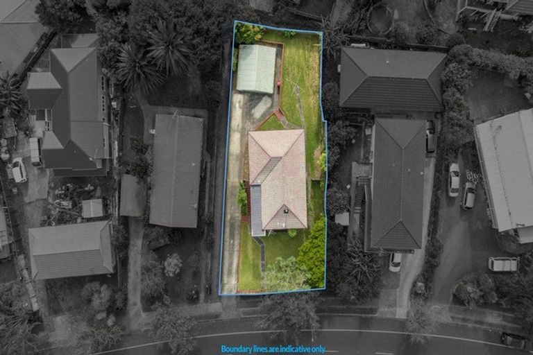 Photo of property in 30 Ransom Smyth Drive, Goodwood Heights, Auckland, 2105