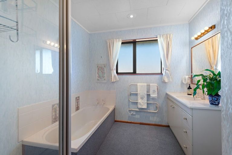 Photo of property in 220 Gordon Road, Mosgiel, 9024