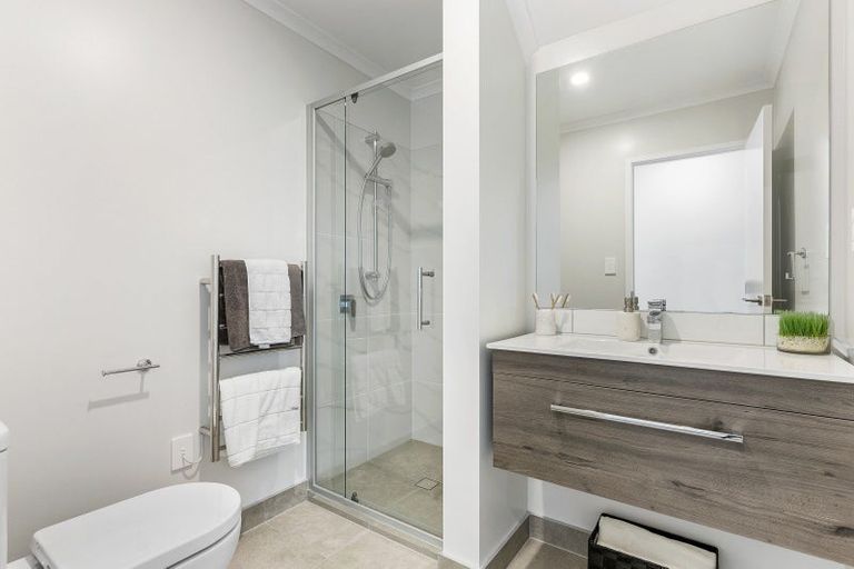 Photo of property in 51 Kopuru Road, Whenuapai, Auckland, 0618