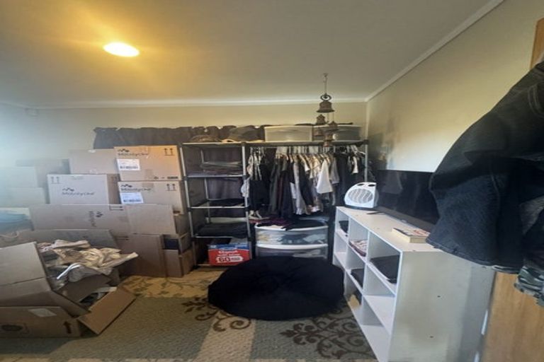 Photo of property in 55 Taioma Crescent, Te Atatu Peninsula, Auckland, 0610