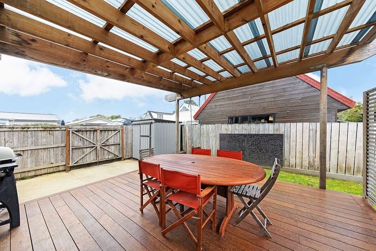Photo of property in 40a Formby Avenue, Point Chevalier, Auckland, 1022