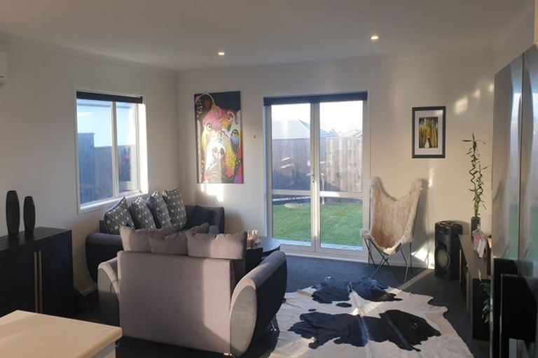 Photo of property in 16 Magnolia Crescent, Tawhero, Whanganui, 4501