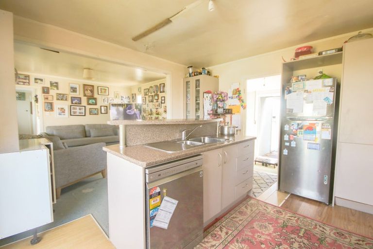 Photo of property in 1 Porritt Street, Ruawai, 0530