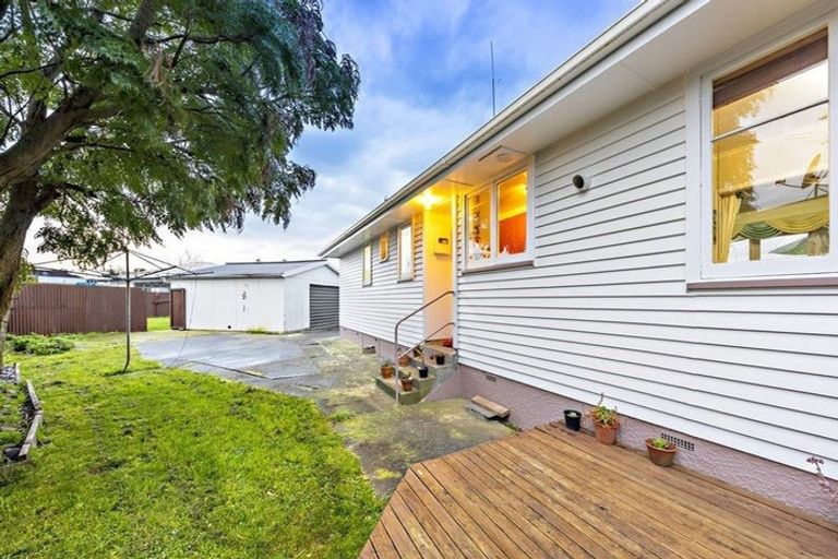 Photo of property in 9 Eastburn Street, Papakura, 2110