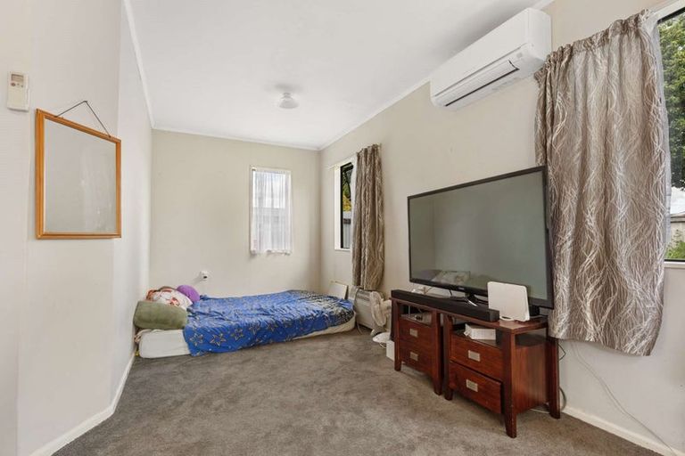 Photo of property in 2 Forsyth Street, St Andrews, Hamilton, 3200