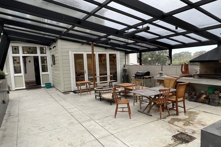 Photo of property in 32 Talavera Terrace, Kelburn, Wellington, 6012