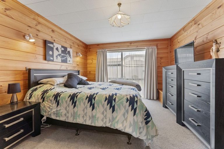 Photo of property in 118 Highsted Road, Casebrook, Christchurch, 8051