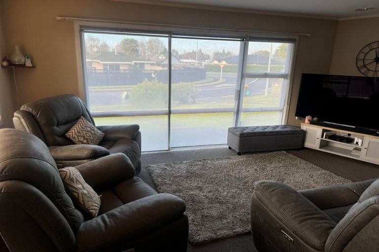 Photo of property in 1 Winning Terrace, Dinsdale, Hamilton, 3204