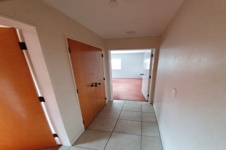 Photo of property in 2/50 Birdwood Road, Waterloo, Lower Hutt, 5011