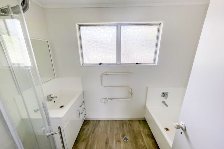 Photo of property in 32 Elmwood Crescent, Pukete, Hamilton, 3200