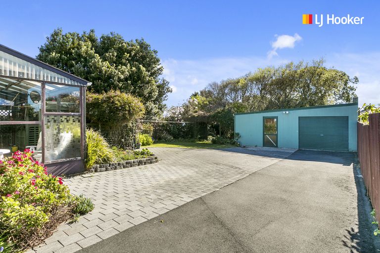Photo of property in 35 Stirling Street, Andersons Bay, Dunedin, 9013