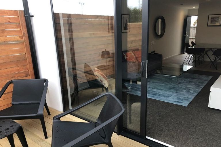 Photo of property in 10/255 Kilmore Street, Christchurch Central, Christchurch, 8011