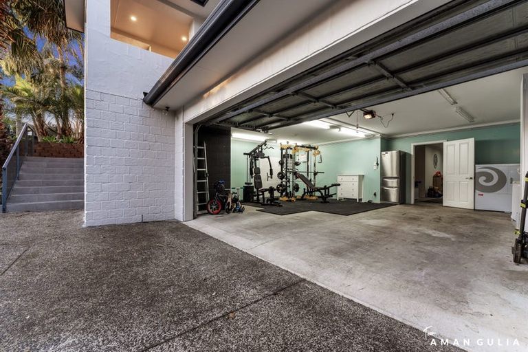 Photo of property in 135 Greenhithe Road, Greenhithe, Auckland, 0632