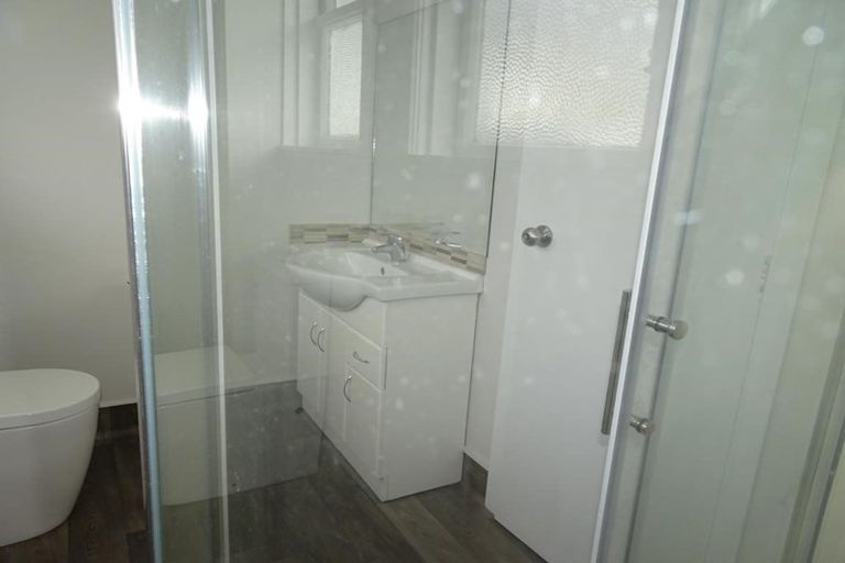 Photo of property in 1005a Hood Street, Mayfair, Hastings, 4122