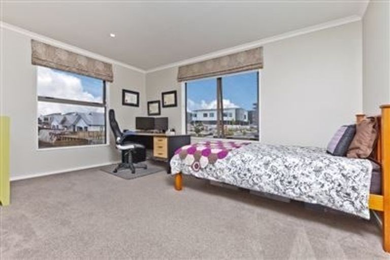 Photo of property in 46 Bomb Point Drive, Hobsonville, Auckland, 0616