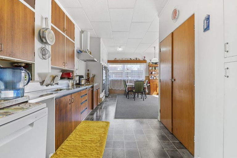 Photo of property in 28 Porikapa Road, Owhata, Rotorua, 3010