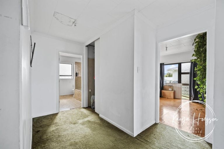 Photo of property in 109 Hurndall Street East, Maungaturoto, 0520