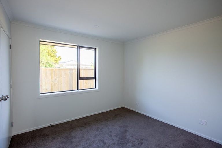 Photo of property in 5 Van Baarle Close, Carterton, 5713