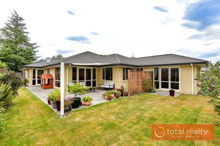 Photo of property in 92a Milns Road, Halswell, Christchurch, 8025