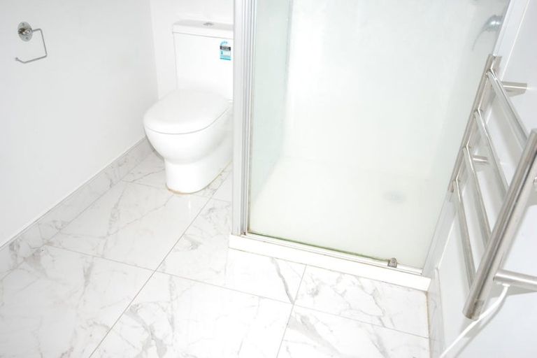 Photo of property in 9 Aronui Terrace, Kelston, Auckland, 0602