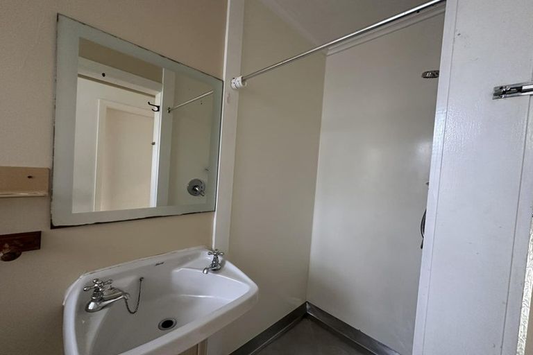 Photo of property in 2/416 Fergusson Drive, Heretaunga, Upper Hutt, 5018