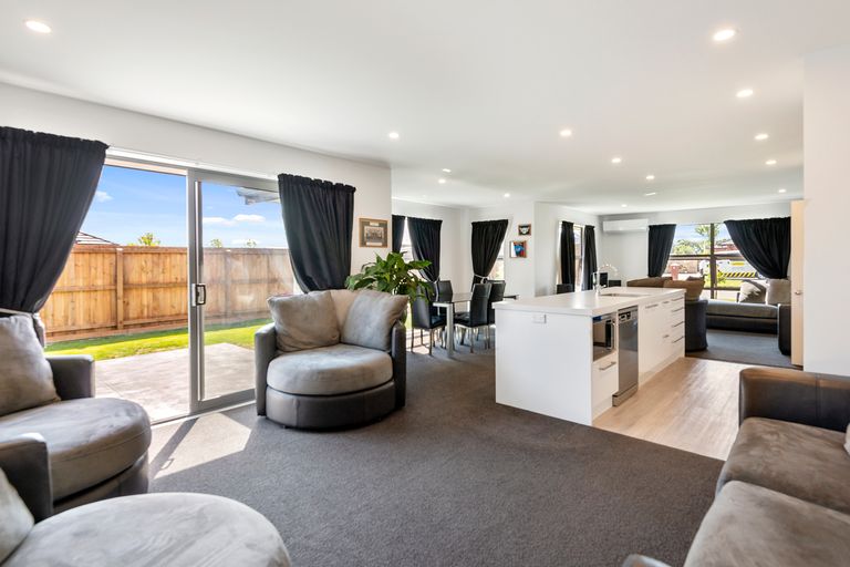 Photo of property in 4 Haymakers Crescent, Rolleston, 7614