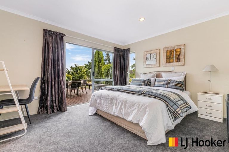 Photo of property in 31 Church Road, Ardmore, Papakura, 2582