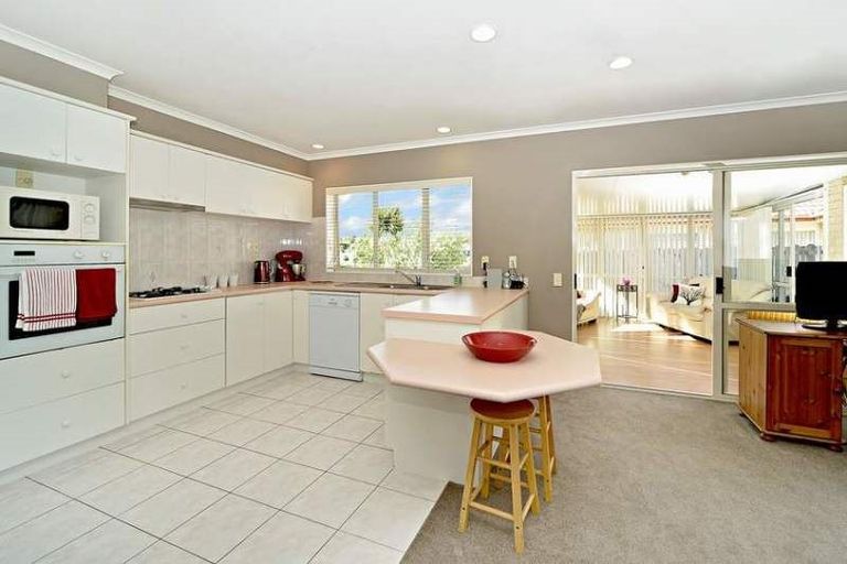Photo of property in 39 Cantora Avenue, Northpark, Auckland, 2013