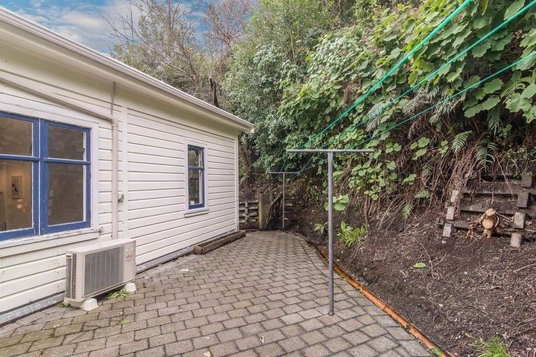 Photo of property in 50 Norway Street, Aro Valley, Wellington, 6012