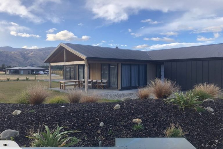 Photo of property in 24 Grandview Road, Lake Hawea, 9382