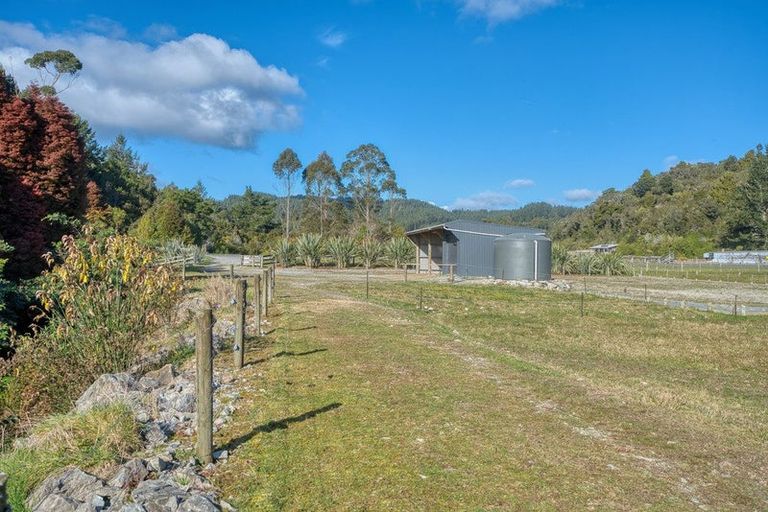 Photo of property in 239 Blue Spur Road, Blue Spur, Hokitika, 7882