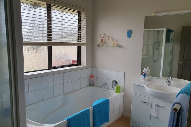 Photo of property in 28 Lochiel Place, Te Kamo, Whangarei, 0112