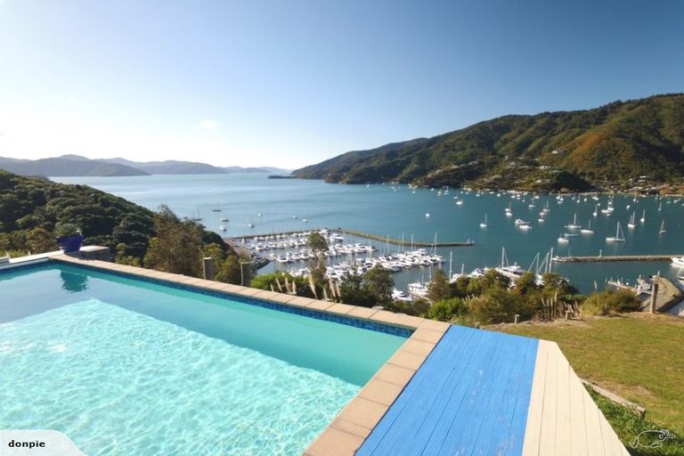 Photo of property in 41 Marina Drive, Waikawa, Picton, 7220