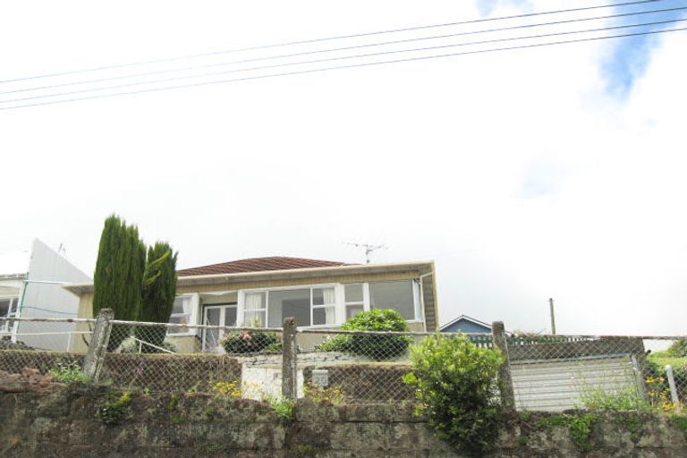 Photo of property in 20 Exeter Street, Lyttelton, 8082