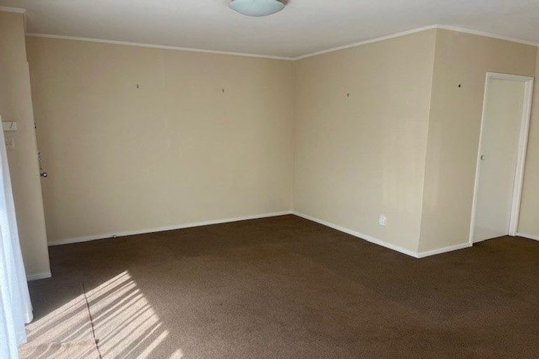 Photo of property in 1/354 Bucklands Beach Road, Bucklands Beach, Auckland, 2012