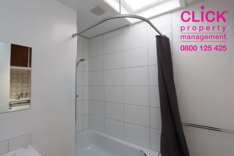 Photo of property in 56c Oxford Street, South Dunedin, Dunedin, 9012